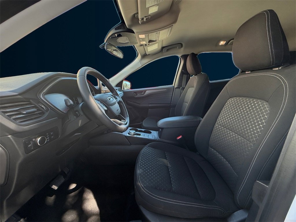 Used 2023 Ford Escape Active image 10