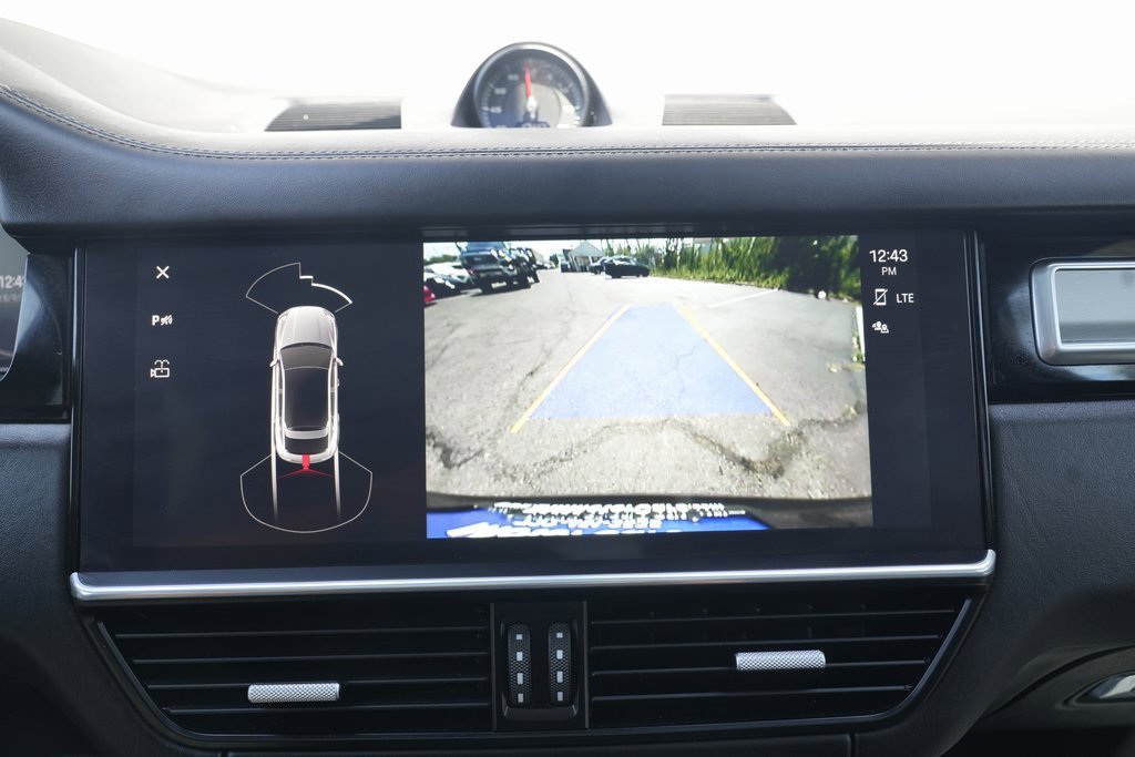 Used 2022 Porsche Cayenne Turbo image 55