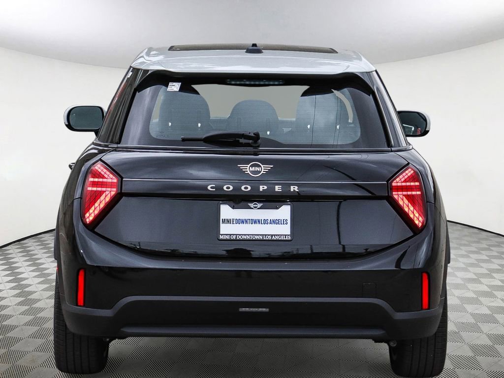 New 2026 MINI Cooper 4-Door Hardtop image 6