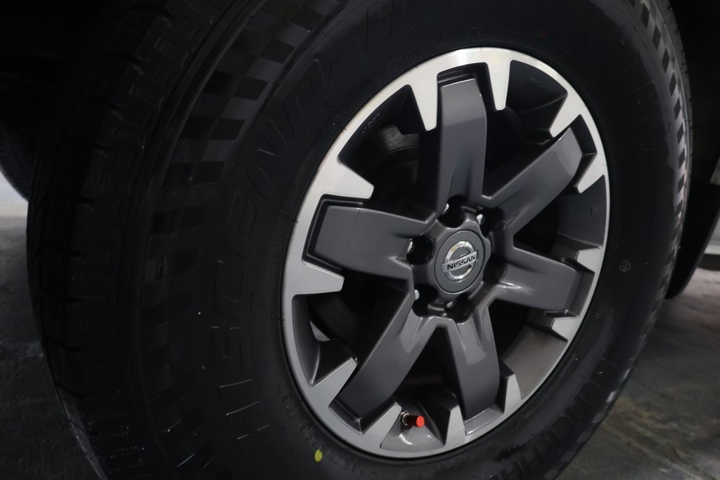 Used 2019 Nissan Frontier Desert Runner image 27