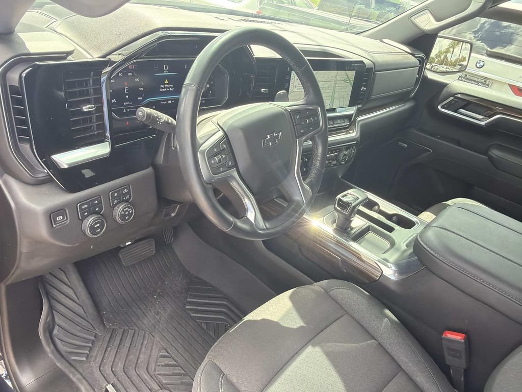Used 2024 Chevrolet Silverado 1500 RST w/ Convenience Package II AWD/4WD image 17