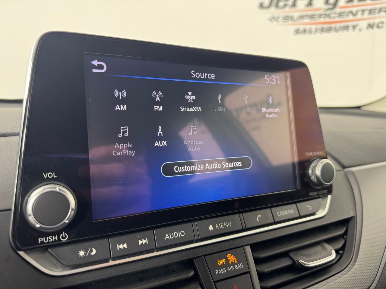 Used 2024 Nissan Altima 2.5 SR image 17