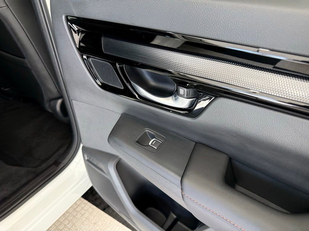Used 2025 Honda CR-V Sport Touring image 30
