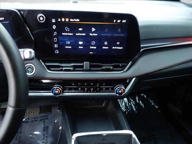Used 2025 Chevrolet Equinox RS AWD/4WD image 18