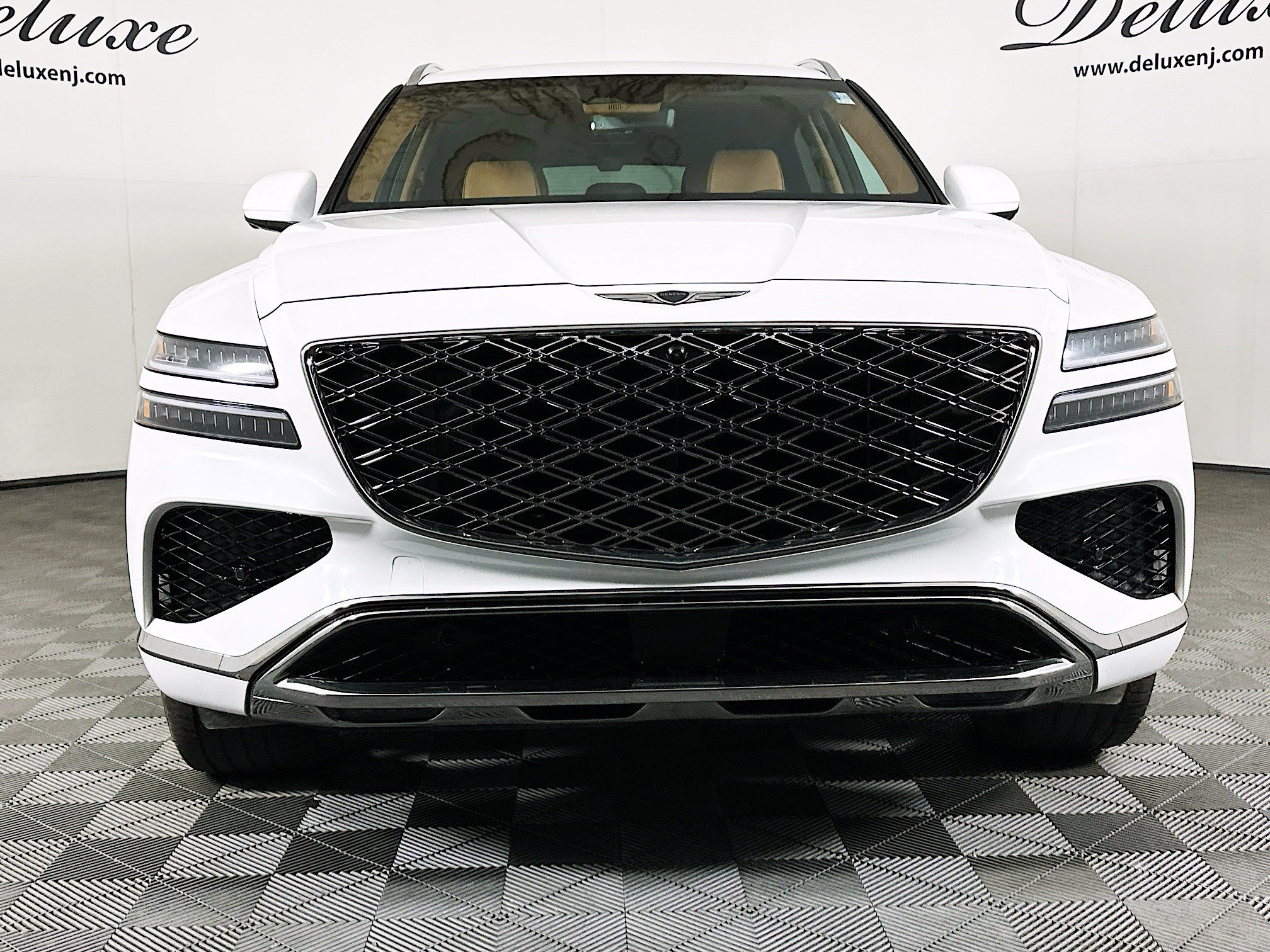 Used 2025 Genesis GV80 3.5T Prestige AWD/4WD image 2