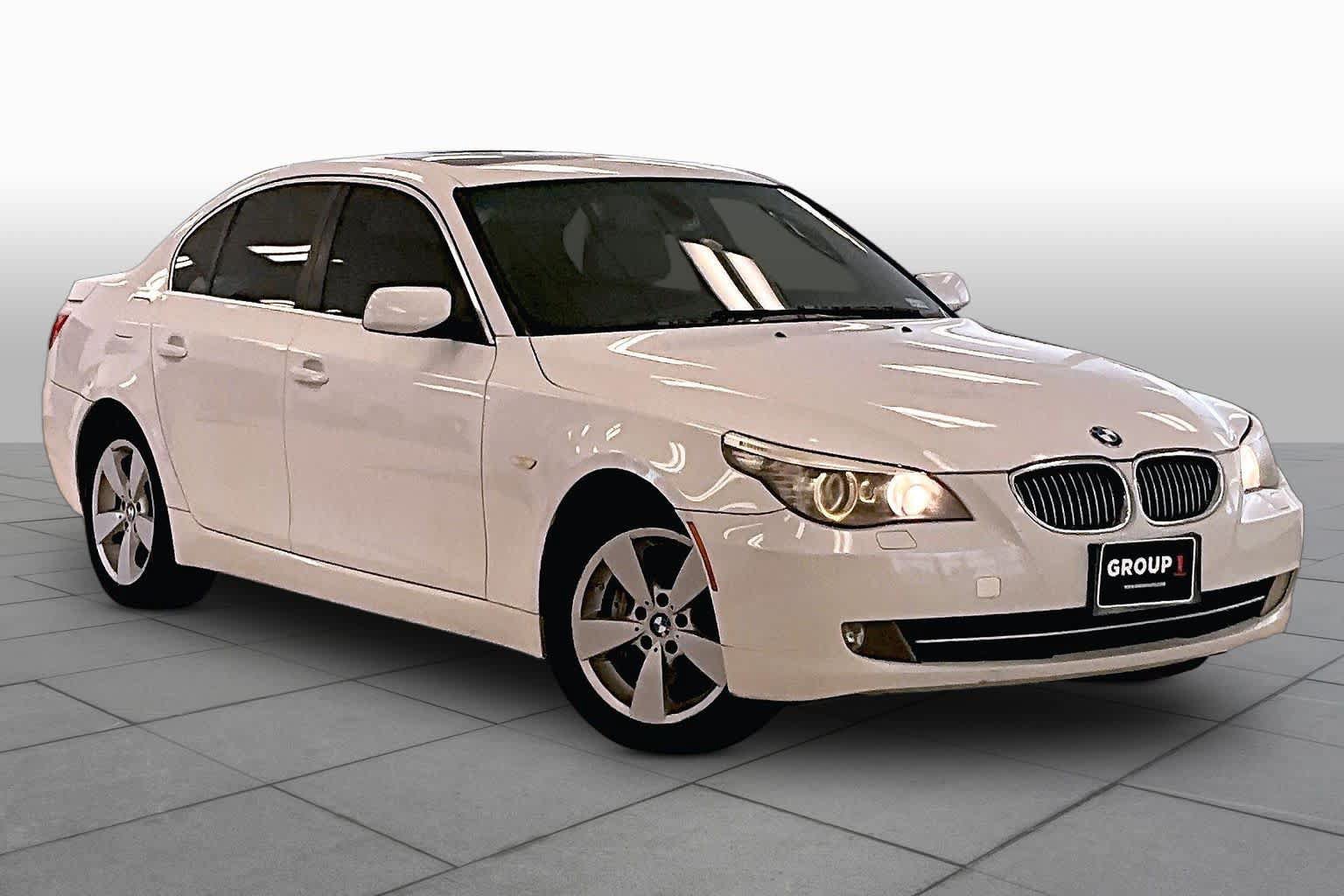 Used 2008 BMW 528xi Sedan AWD/4WD image 2