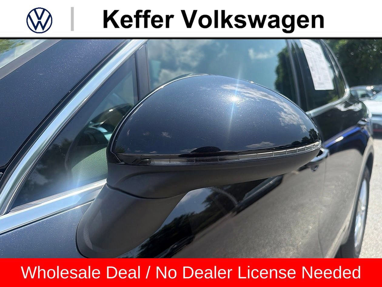 Used 2017 Porsche Cayenne S AWD/4WD image 10