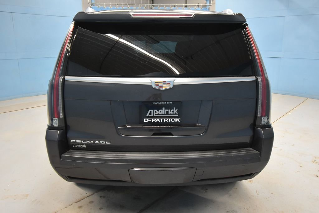 Used 2016 Cadillac Escalade Premium AWD/4WD image 38