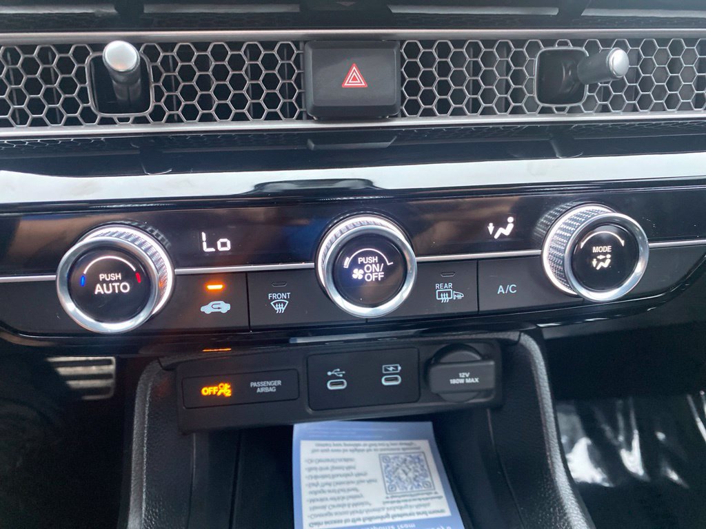 Used 2025 Honda Civic Sport image 31