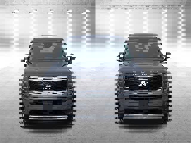 Used 2022 Kia Telluride LX image 3