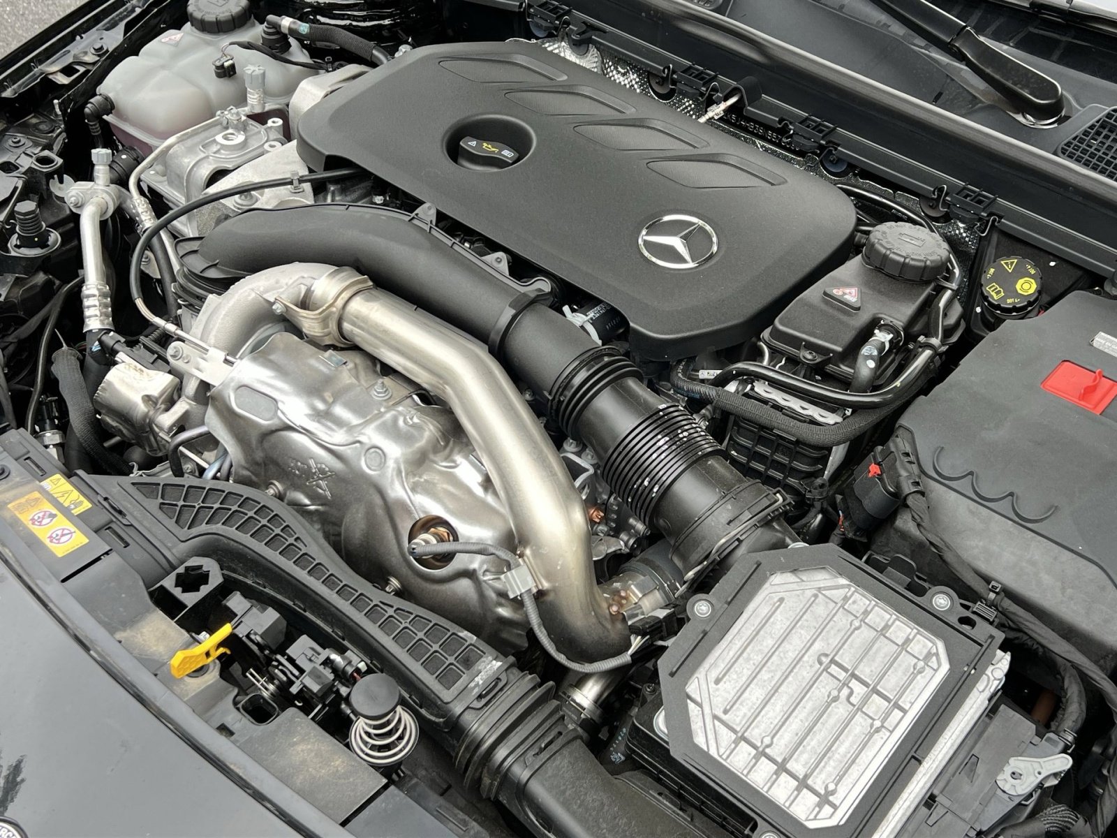 Certified 2025 Mercedes-Benz CLA 250 4MATIC image 26