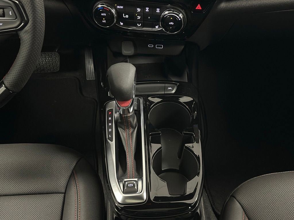 New 2026 Chevrolet Trax RS w/ Sunroof Package FWD image 20
