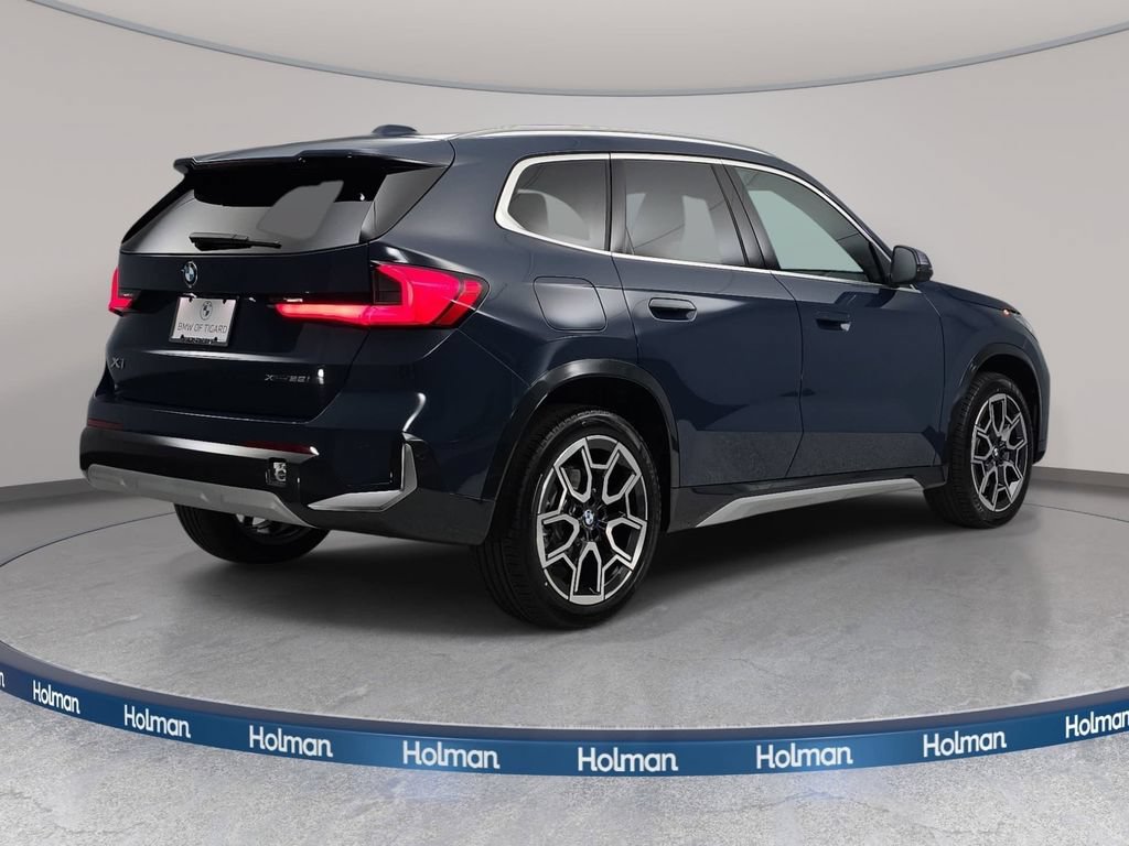 New 2026 BMW X1 xDrive28i w/ Technology Package AWD/4WD image 5