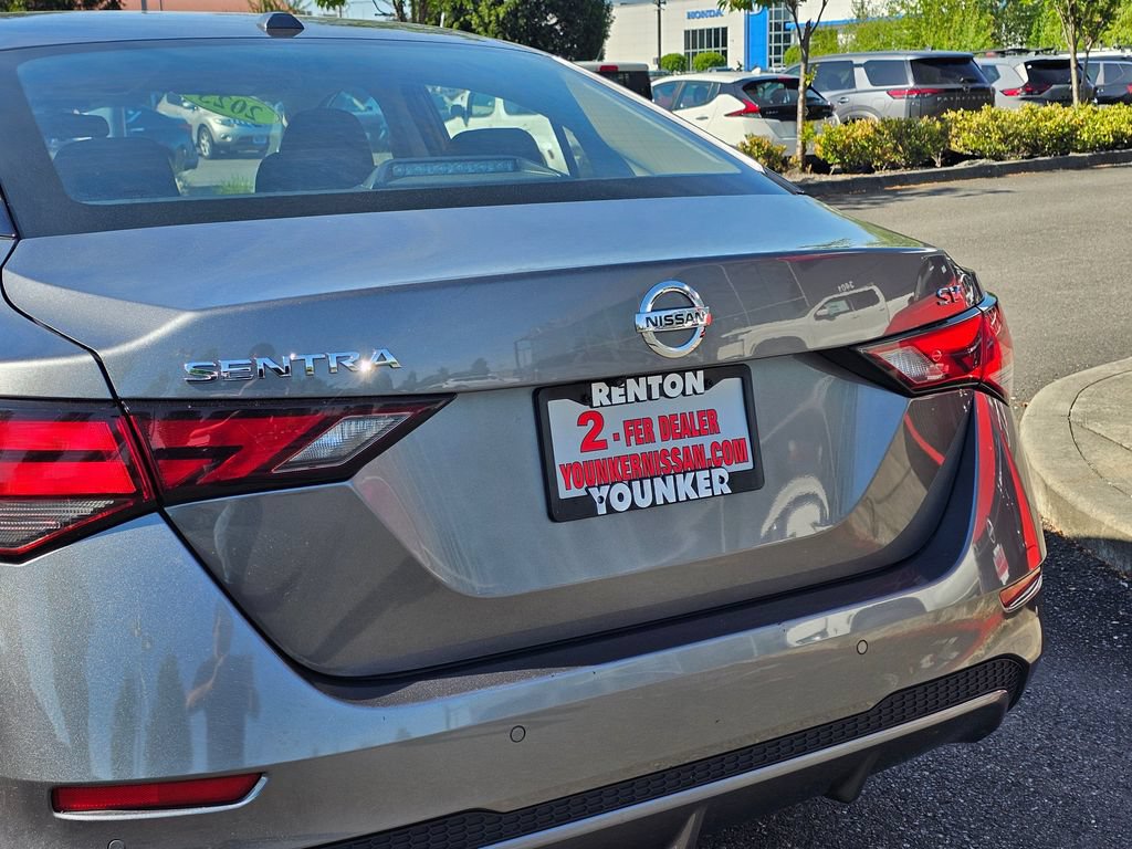 Used 2023 Nissan Sentra SV FWD image 10