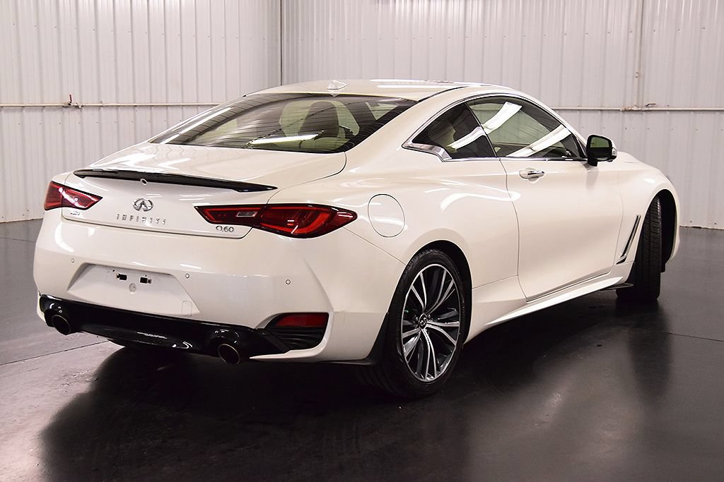 Used 2022 INFINITI Q60 3.0t Luxe w/ Essential Package AWD/4WD image 8