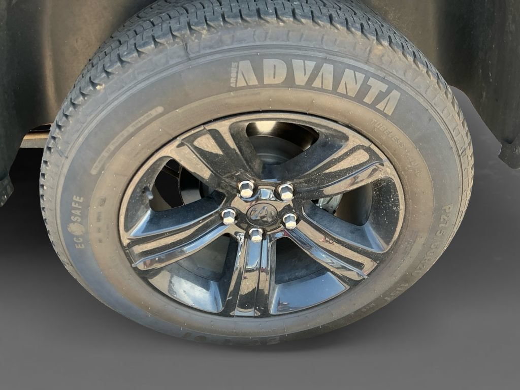 Used 2024 RAM 1500 Warlock AWD/4WD image 14
