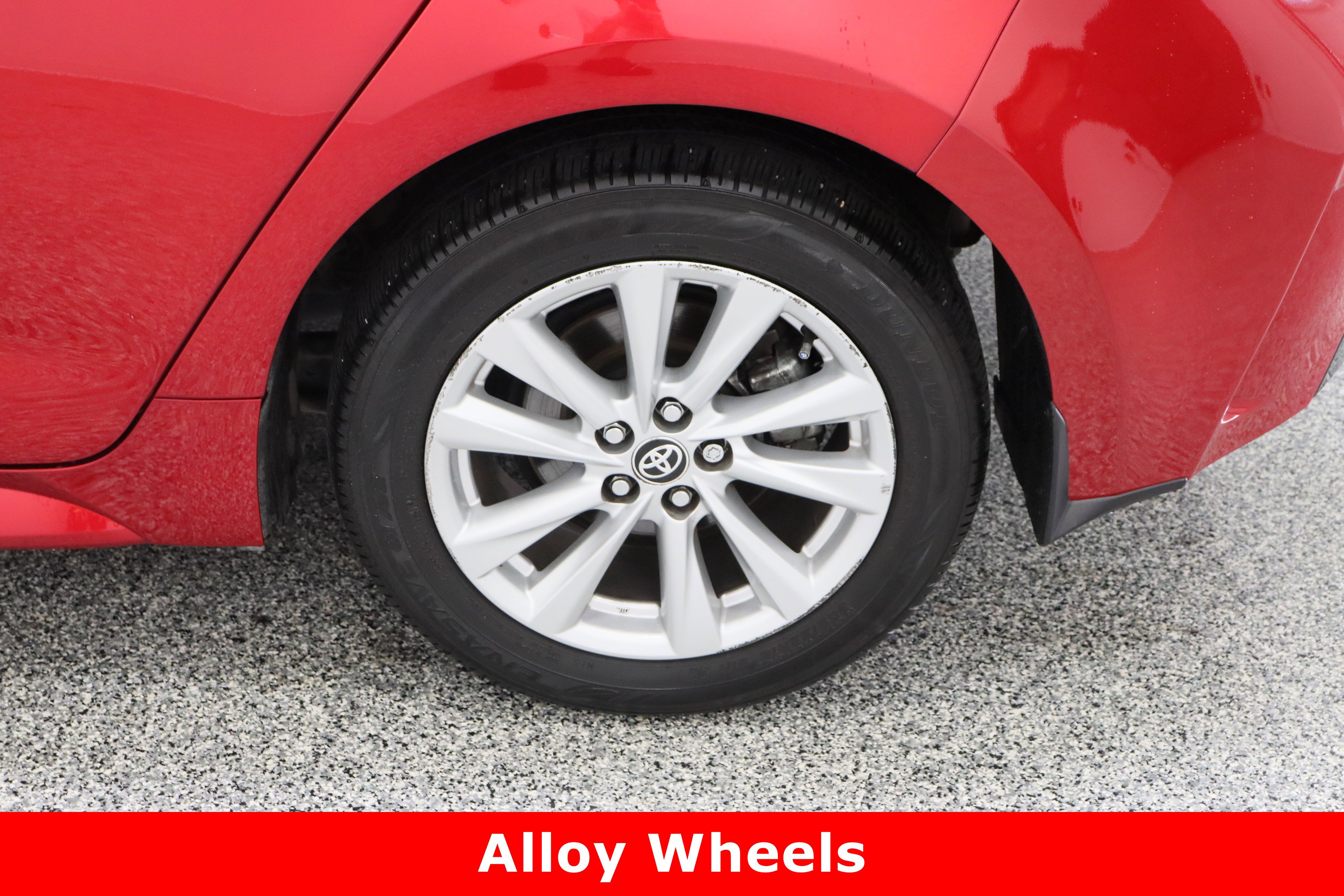 Used 2025 Toyota Corolla SE image 10