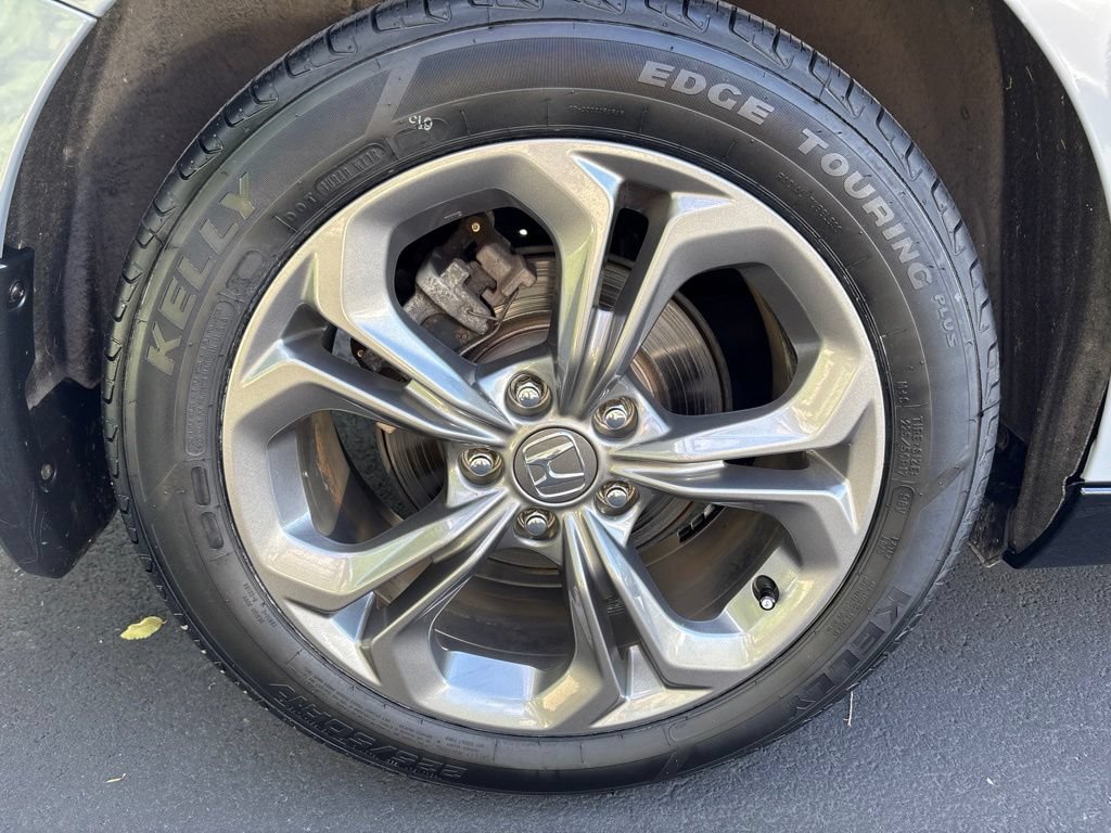 Used 2023 Honda Accord EX-L image 11
