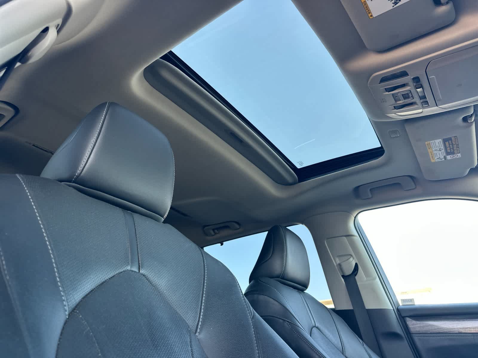 Used 2020 Toyota Highlander Limited AWD/4WD image 19
