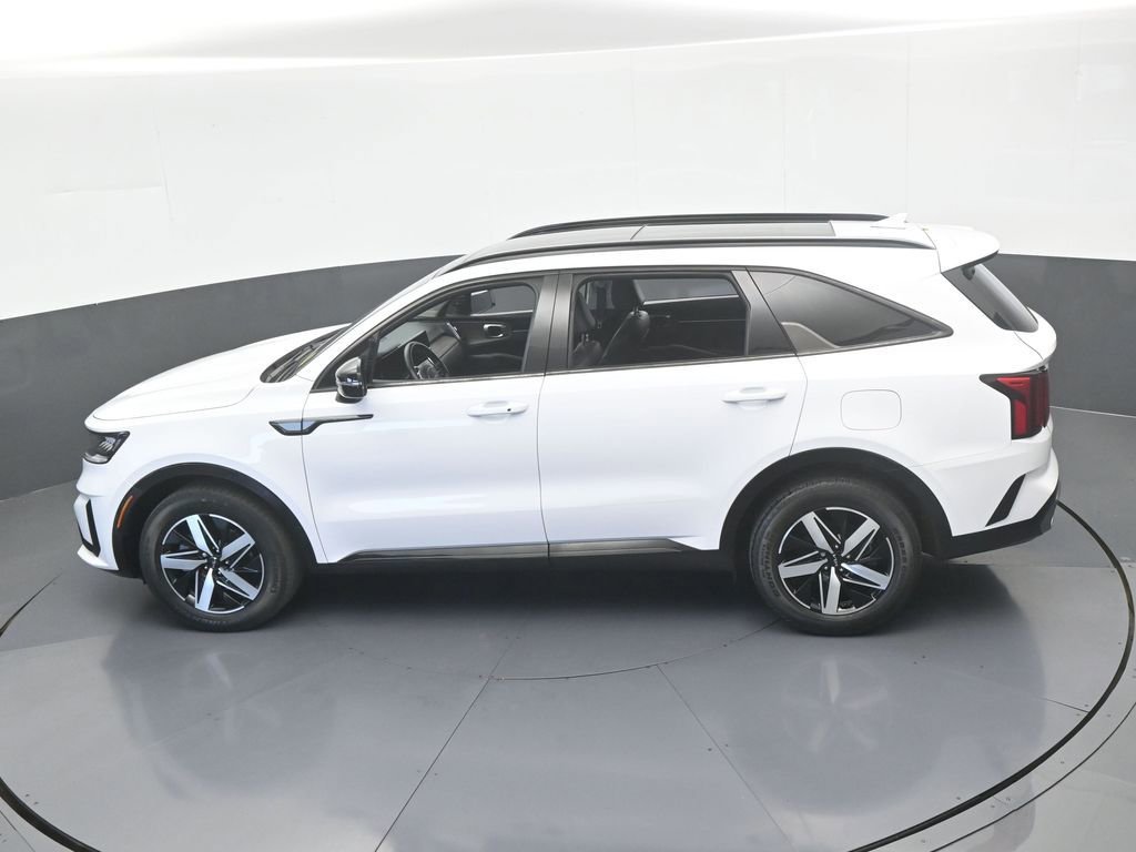 Used 2022 Kia Sorento EX w/ Panoramic Sunroof Package FWD image 51