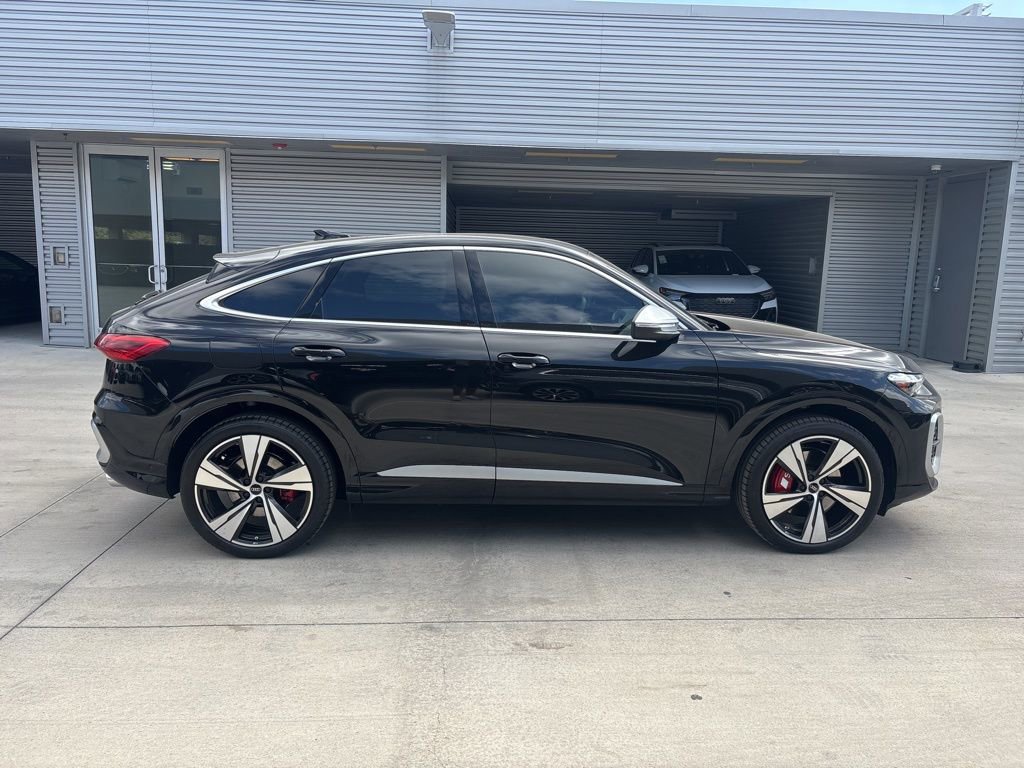 New 2025 Audi SQ5 Premium Plus AWD/4WD image 4