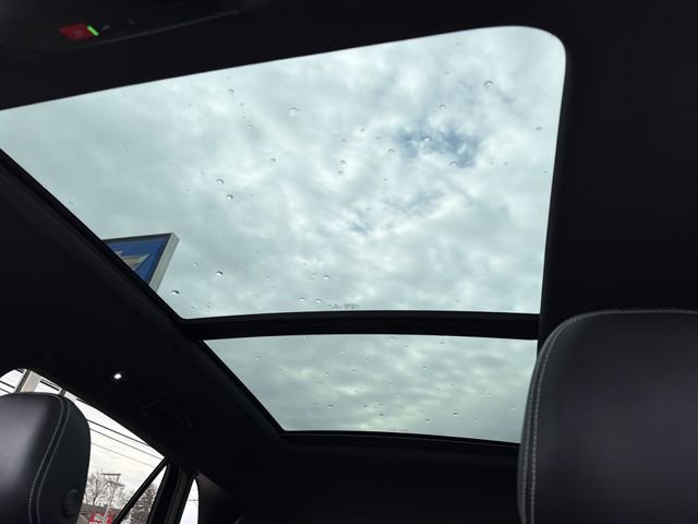 Used 2023 Volkswagen Atlas Cross Sport SEL image 24