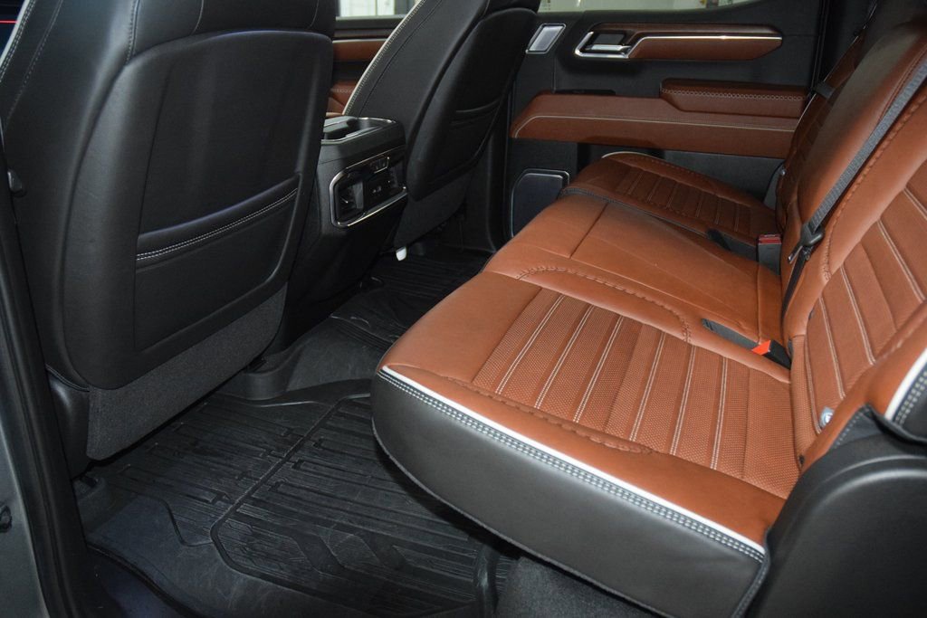 Used 2023 GMC Sierra 1500 Denali Ultimate image 45