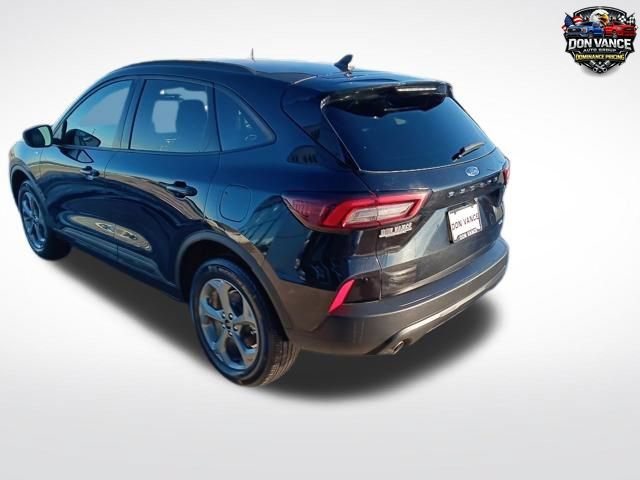 Used 2025 Ford Escape ST-Line AWD/4WD image 4