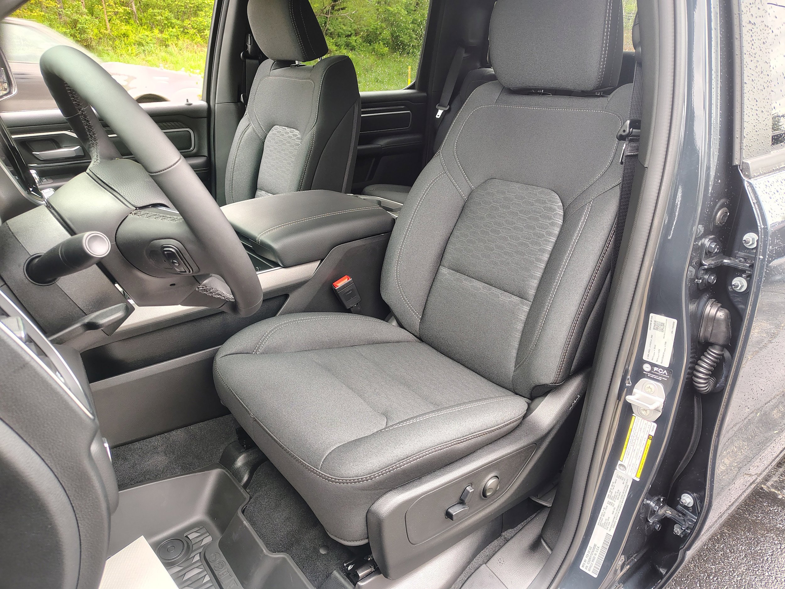 New 2026 RAM 1500 Big Horn AWD/4WD image 14