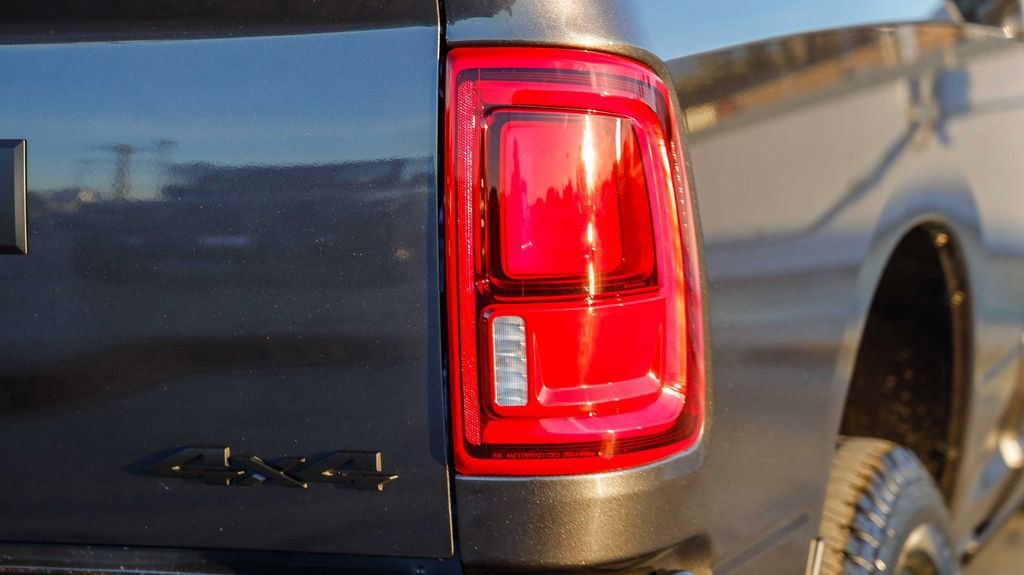 New 2026 RAM 2500 Laramie AWD/4WD image 10