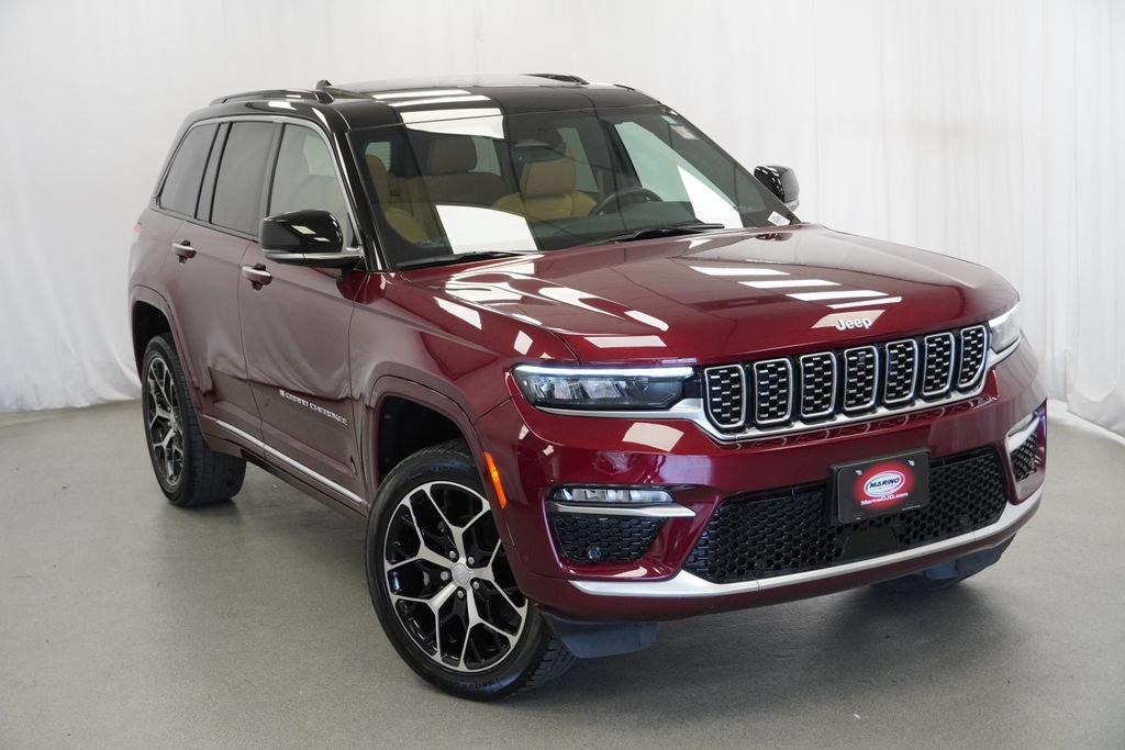 Certified 2025 Jeep Grand Cherokee Summit AWD/4WD image 8