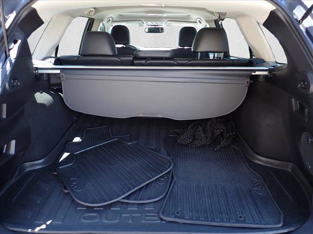 Used 2016 Subaru Outback 3.6R Limited AWD/4WD image 8