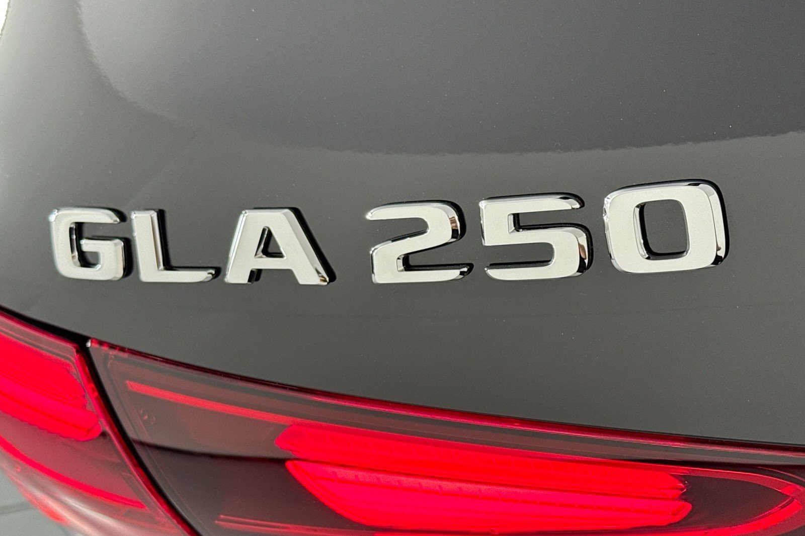 New 2026 Mercedes-Benz GLA 250 image 8