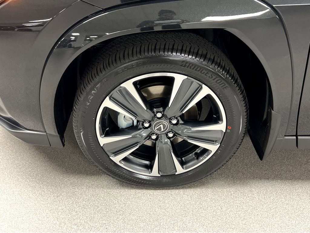 New 2026 Lexus UX 300h AWD image 37