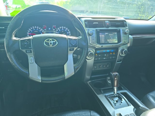 Used 2015 Toyota 4Runner Limited w/ Convenience Package AWD/4WD image 19