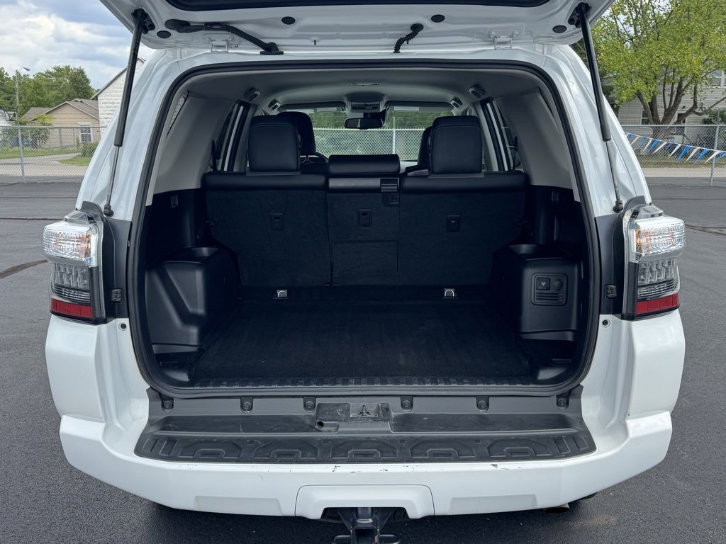 Used 2024 Toyota 4Runner SR5 Premium image 24