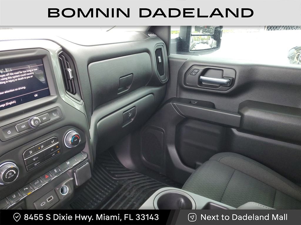 Used 2025 Chevrolet Silverado 2500 Custom w/ Custom Value Package image 20