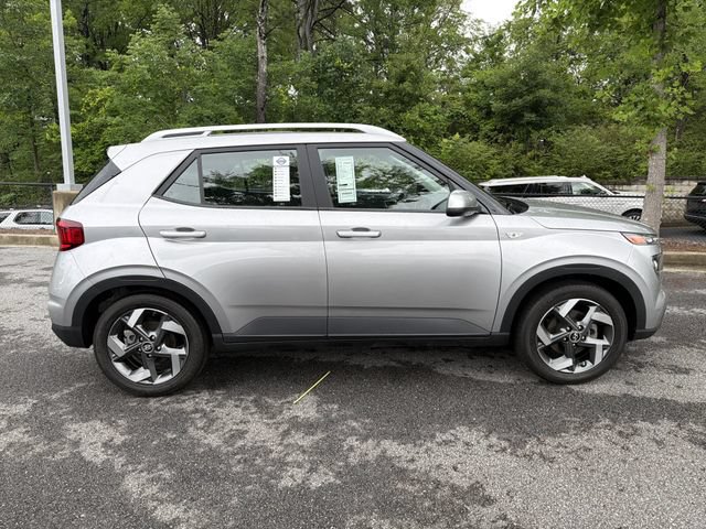 Certified 2023 Hyundai Venue SEL w/ Cargo Package FWD image 8