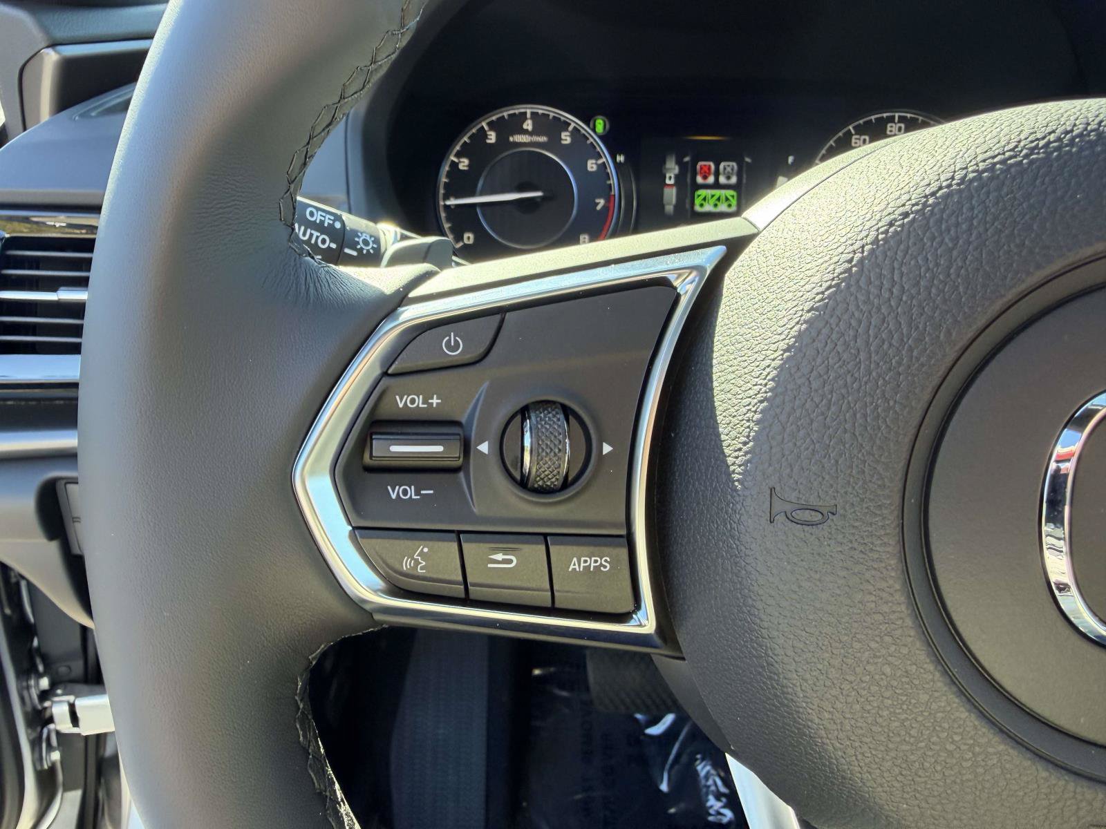 New 2026 Acura RDX SH-AWD image 17
