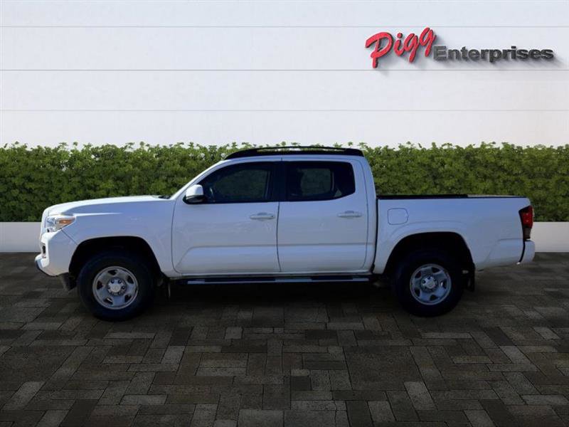 Used 2019 Toyota Tacoma SR image 3