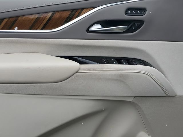 Certified 2024 Cadillac Escalade Premium Luxury Platinum image 20