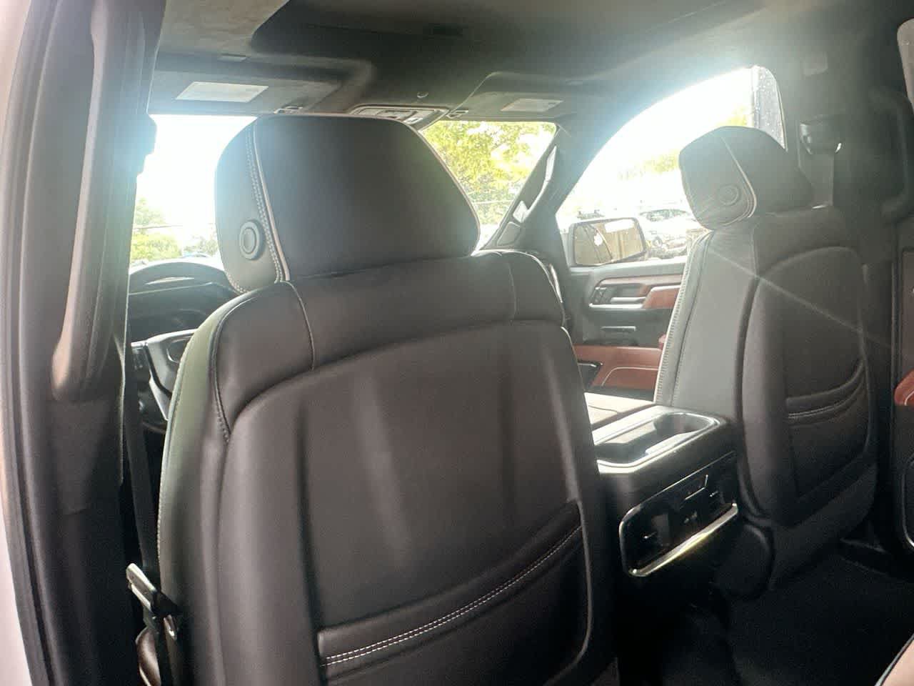 Used 2023 GMC Sierra 1500 Denali Ultimate AWD/4WD image 23