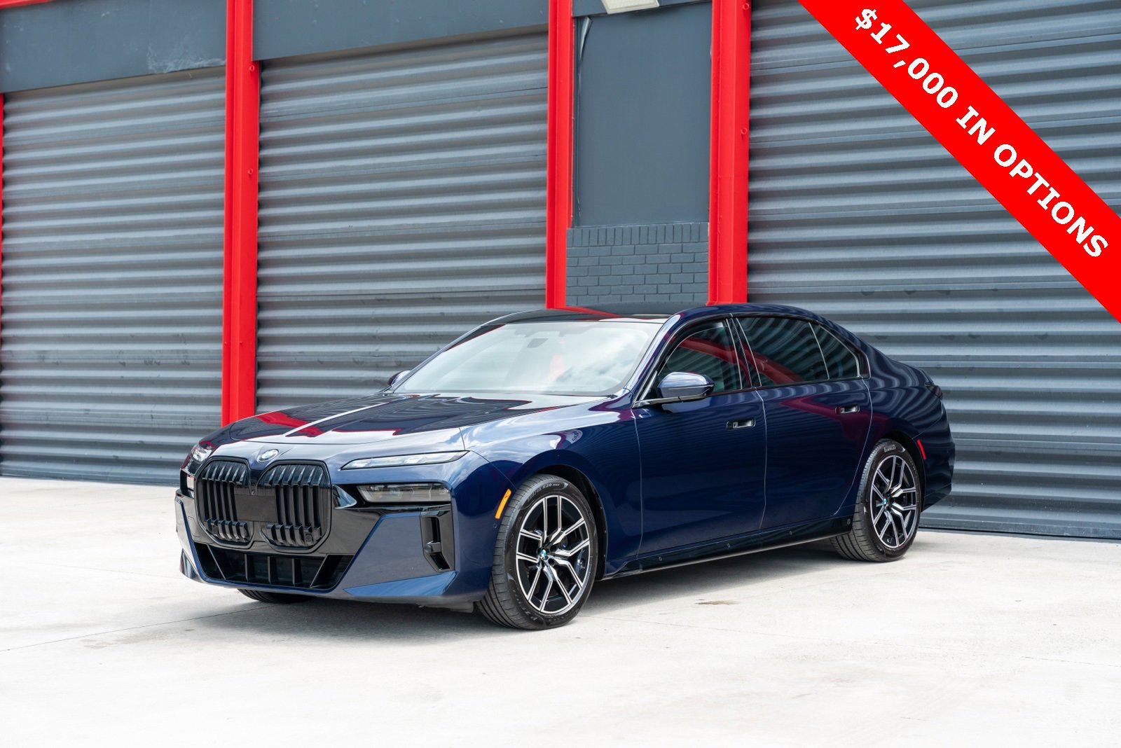 Used 2023 BMW 760i xDrive w/ Executive Package