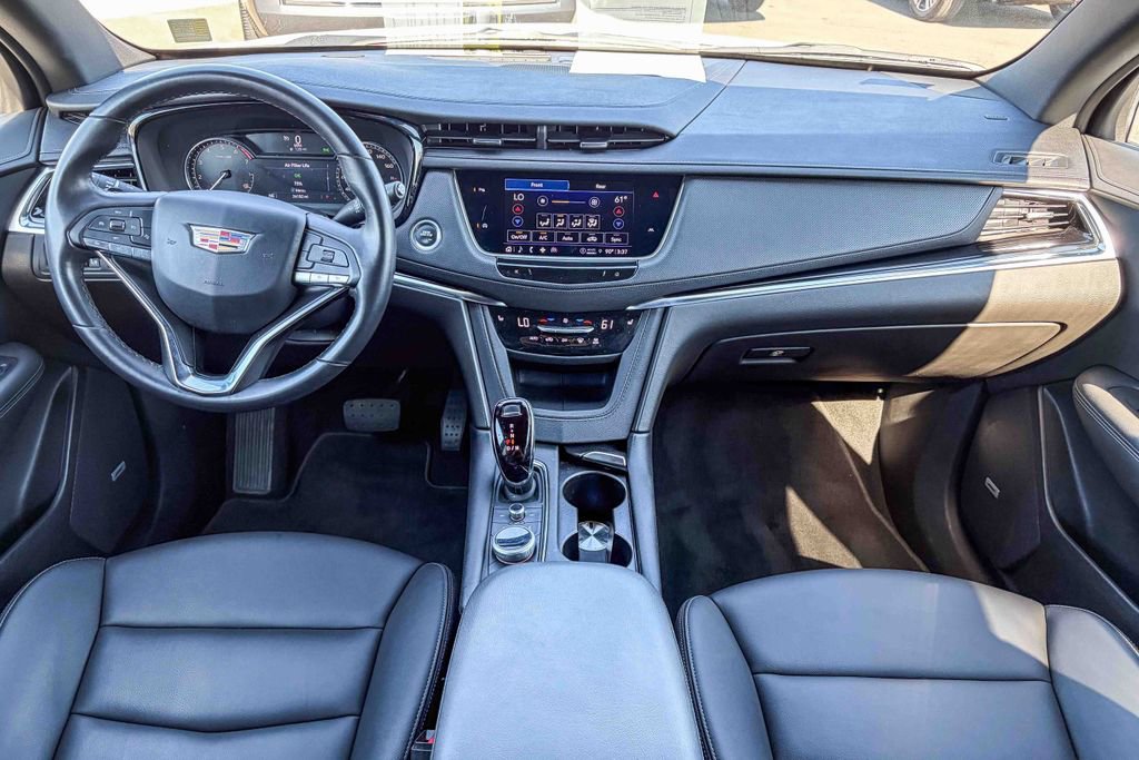 Used 2023 Cadillac XT6 Luxury image 18