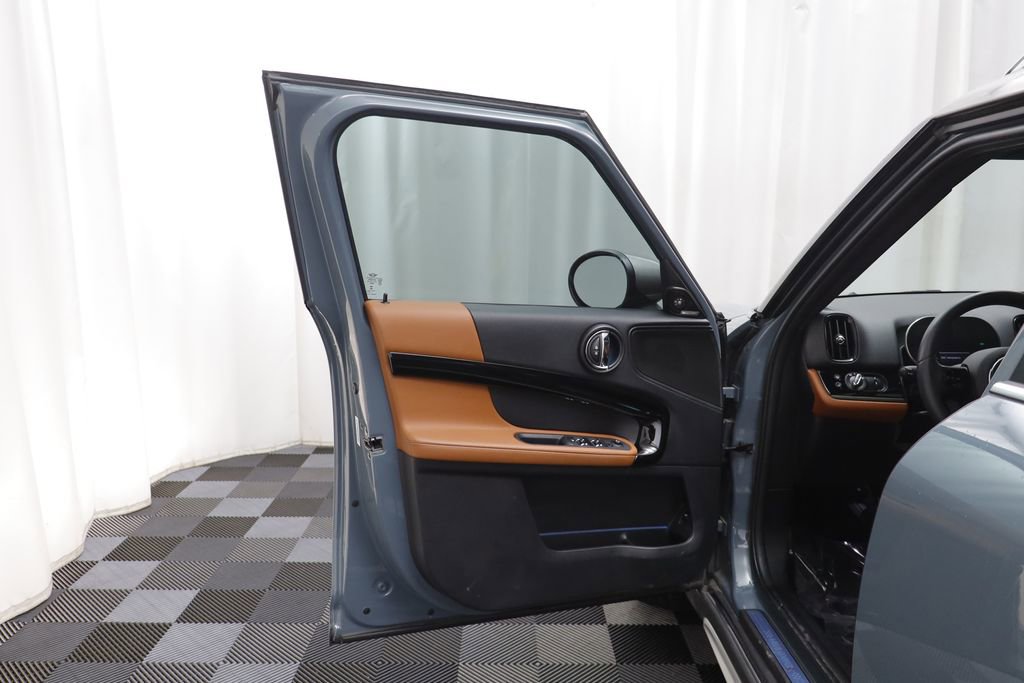 Certified 2023 MINI Cooper Countryman S w/ Signature Upholstery Package image 4