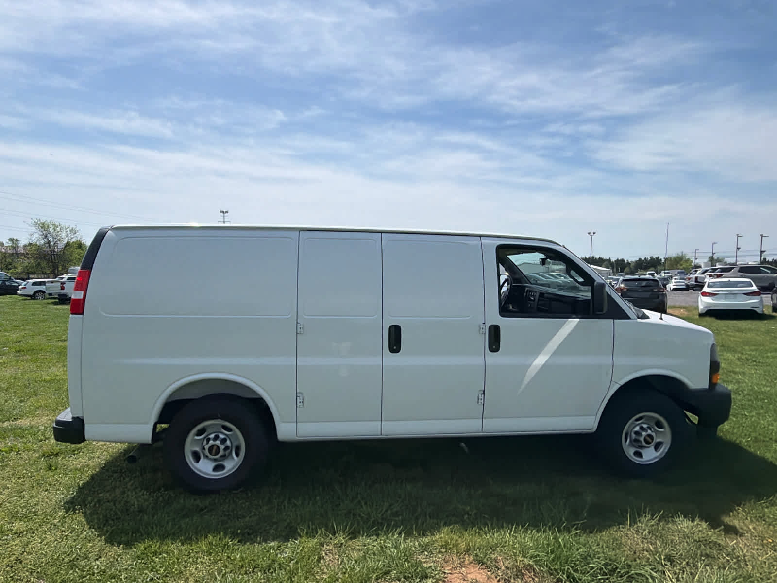 New 2025 GMC Savana 2500 w/ Driver Convenience Package RWD image 17