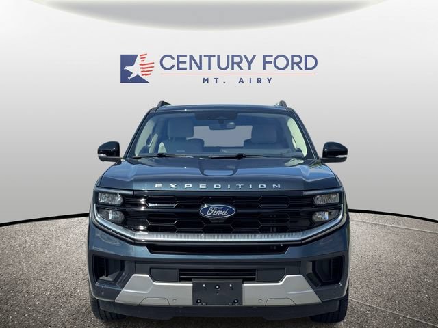 Certified 2025 Ford Expedition Platinum w/ Driver's Package AWD/4WD image 7