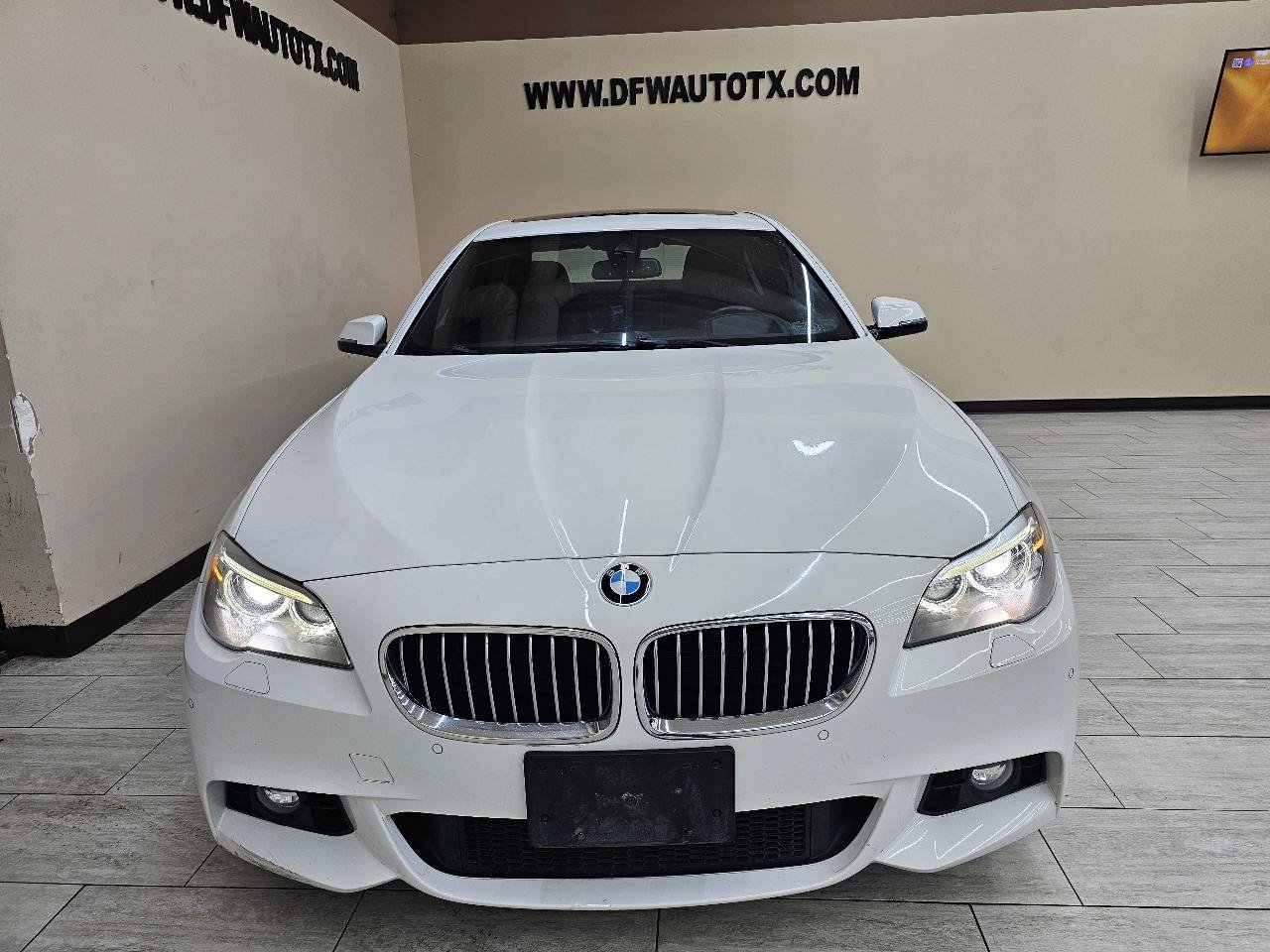 Used 2016 BMW 535i Sedan RWD image 3