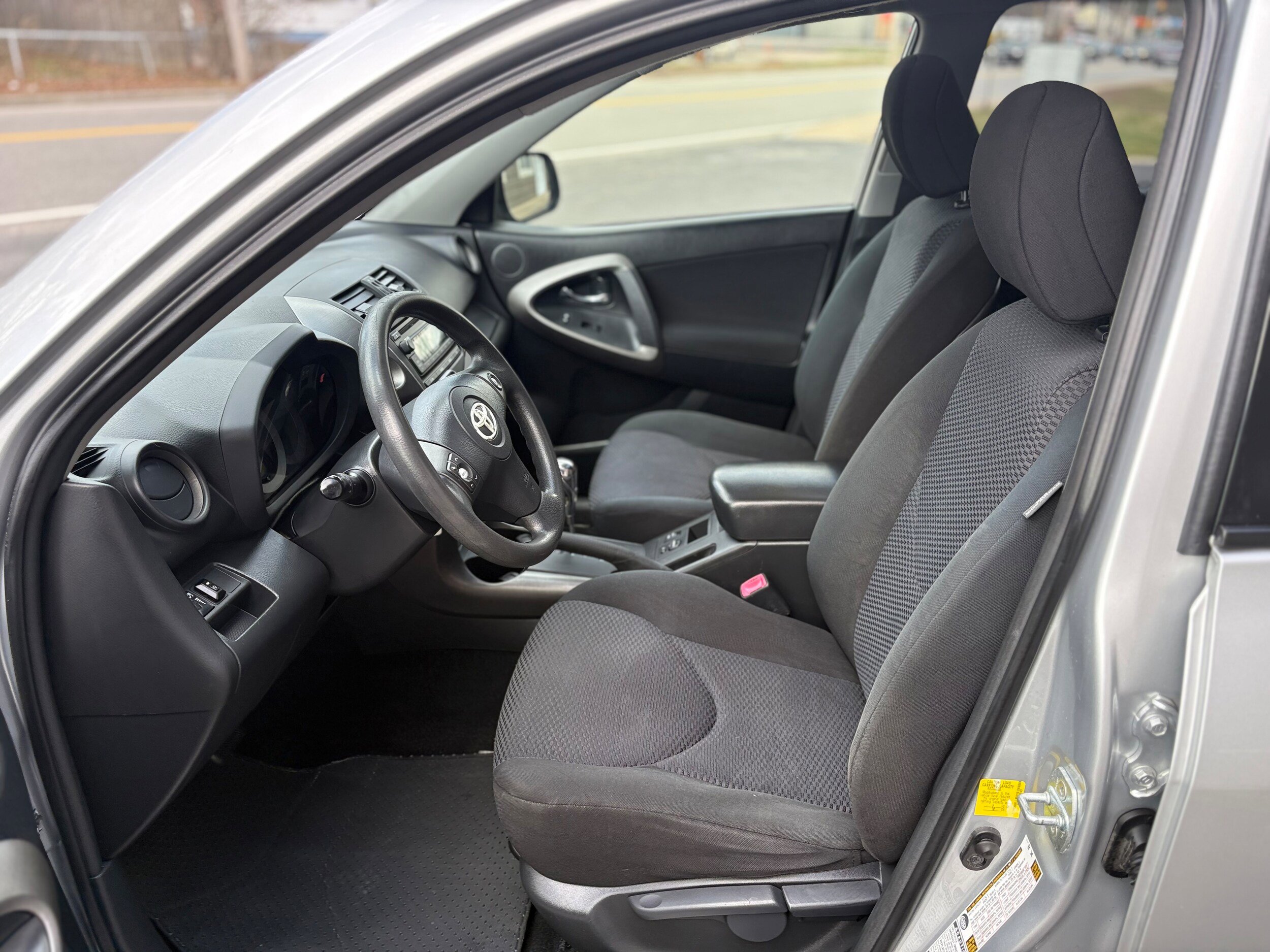 Used 2012 Toyota RAV4 Sport w/ Appearance Pkg image 11