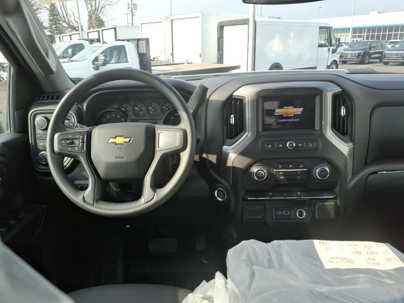 New 2024 Chevrolet Express 3500 w/ Power Convenience Package RWD image 8